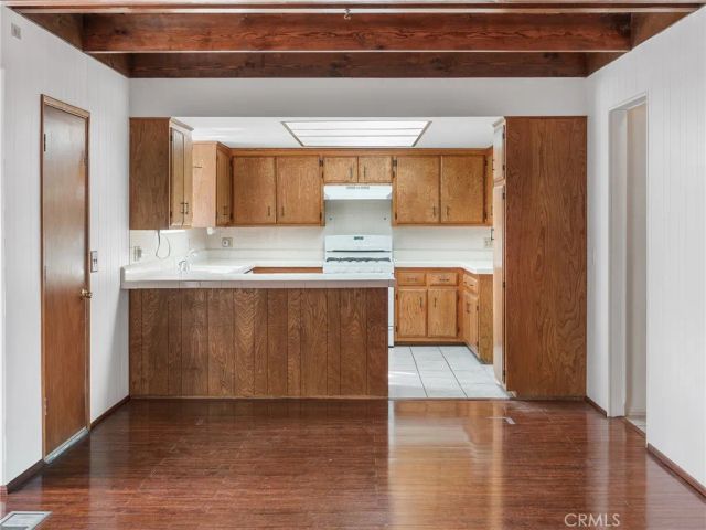 1725 Linnet, Wrightwood, CA 92397