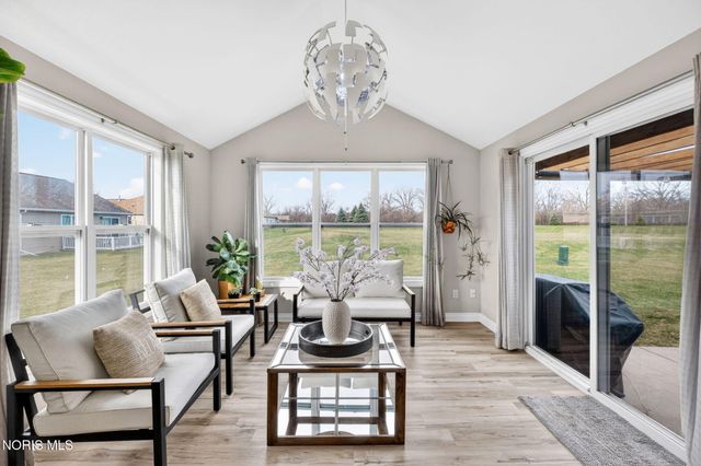 8424 Birchwood Lane, Northwood, OH 43619