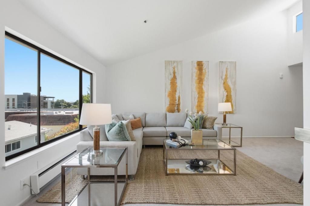 Image 15 of property listing at 793 Elm Street 21, San Carlos, CA 94070
