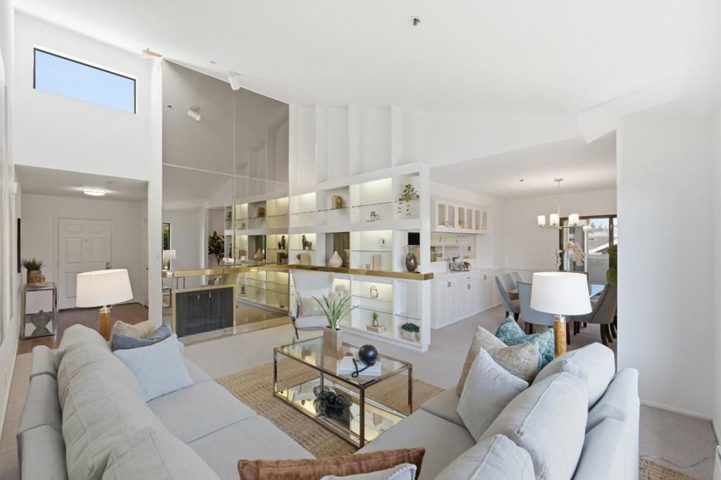 Image 16 of property listing at 793 Elm Street 21, San Carlos, CA 94070