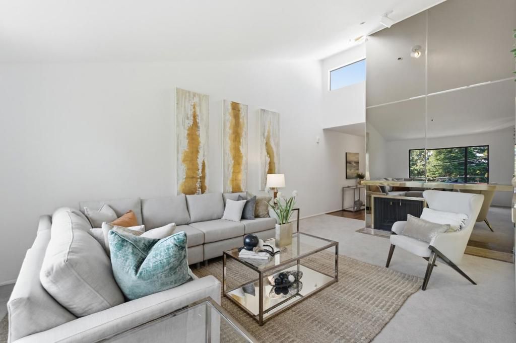 Image 17 of property listing at 793 Elm Street 21, San Carlos, CA 94070