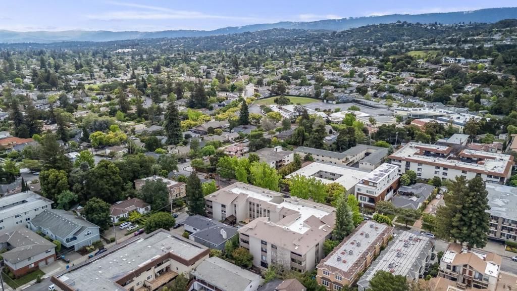 Image 51 of property listing at 793 Elm Street 21, San Carlos, CA 94070