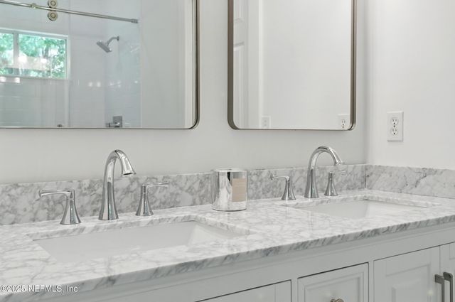 150A N ROSCOE Boulevard, Ponte Vedra Beach, FL 32082