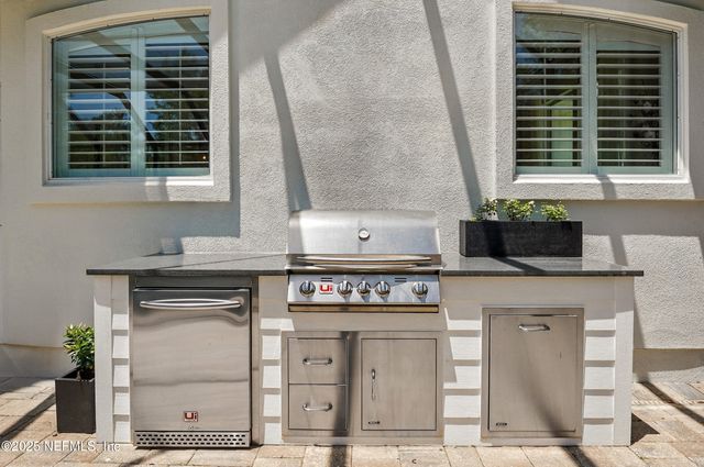 150A N ROSCOE Boulevard, Ponte Vedra Beach, FL 32082