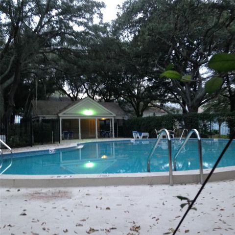 11355 REGAL SQUARE DRIVE, Tampa, FL 33617