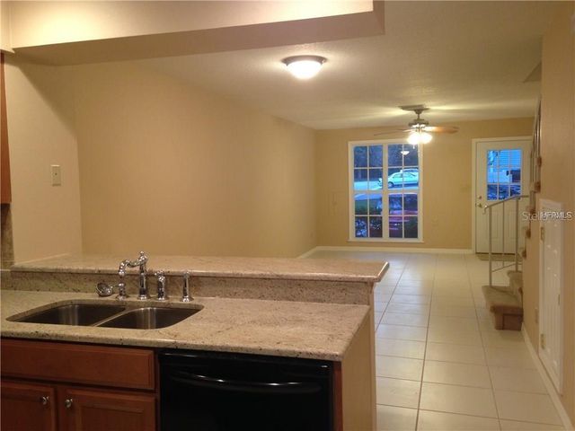 11355 REGAL SQUARE DRIVE, Tampa, FL 33617