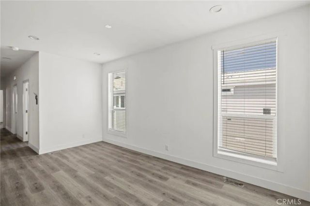3030 Oceanside 65, Oceanside, CA 92054