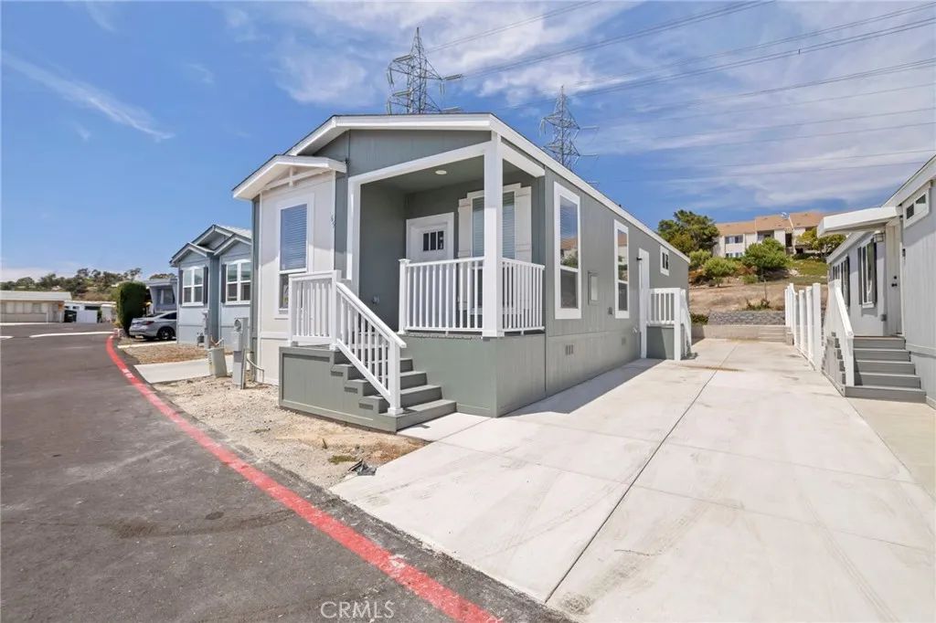3030 Oceanside 65, Oceanside, CA 92054