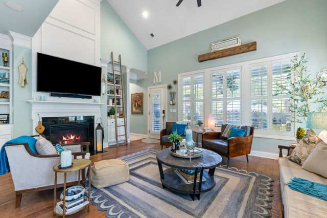 308 Hundred Oaks Parkway, Summerville, SC 29483