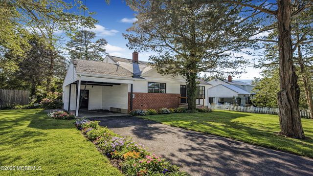 33 Green Twig Drive, Toms River, NJ 08753