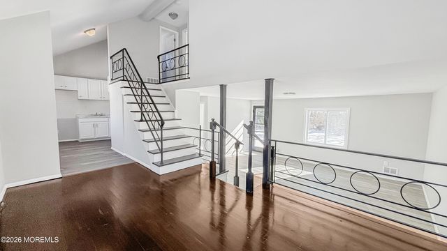 33 Green Twig Drive, Toms River, NJ 08753