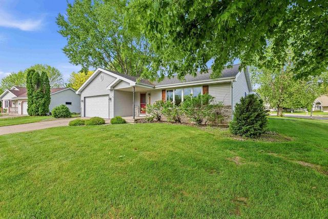 1115 SAWTELL COURT, Oshkosh, WI 54902