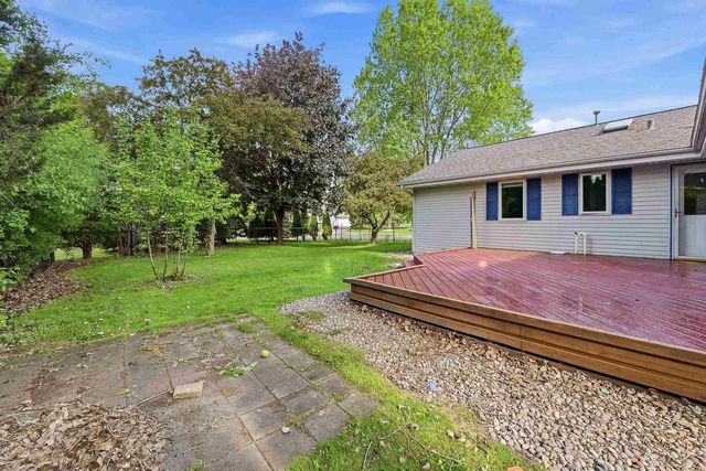 1115 SAWTELL COURT, Oshkosh, WI 54902