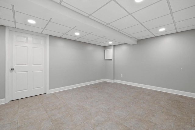 2212 W Sunnydale LANE, Mequon, WI 53092
