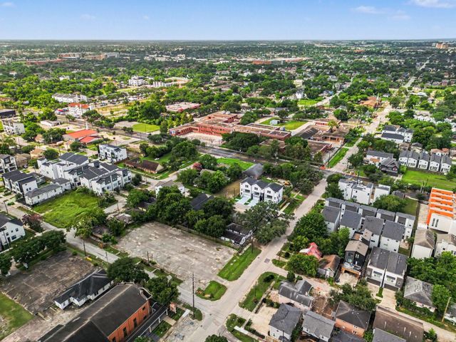 2612 Rosalie Street, Houston, TX 77004