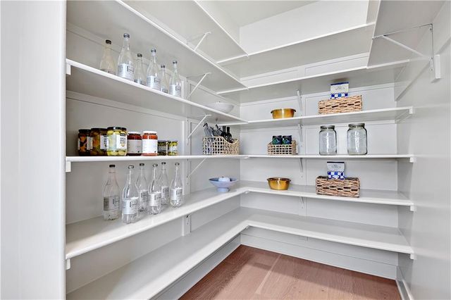 22085 W 93rd Terrace, Lenexa, KS 66220