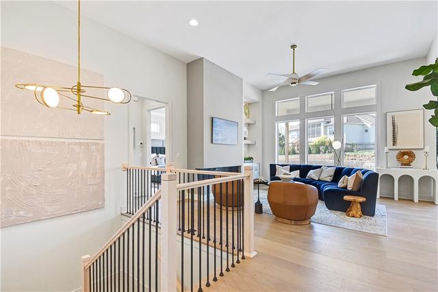 22085 W 93rd Terrace, Lenexa, KS 66220