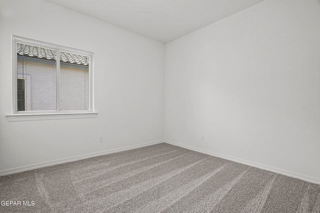 608 Cedarwood Avenue, El Paso, TX 79928