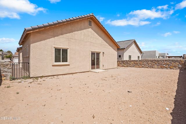 608 Cedarwood Avenue, El Paso, TX 79928