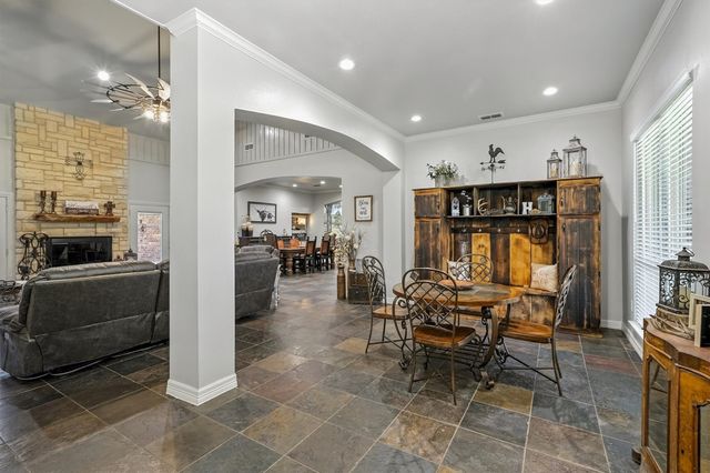 10420 County Road 1016, Burleson, TX 76028
