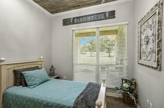10420 County Road 1016, Burleson, TX 76028