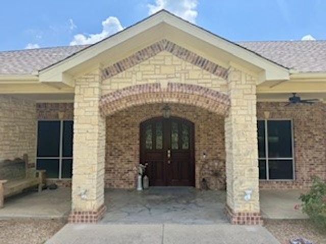 10420 County Road 1016, Burleson, TX 76028