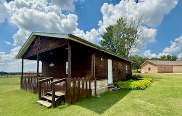10420 County Road 1016, Burleson, TX 76028