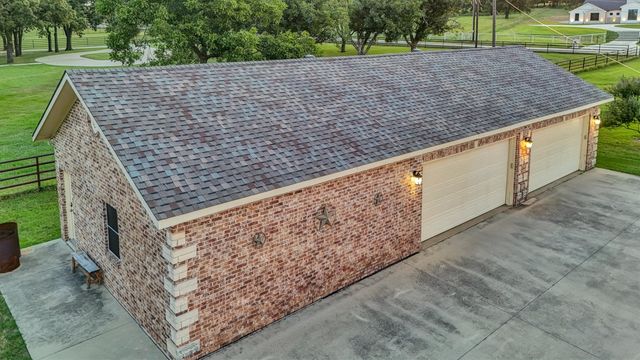 10420 County Road 1016, Burleson, TX 76028