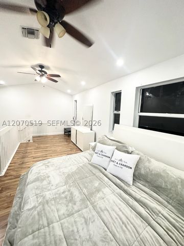 11818 SW 273rd Ln, Homestead, FL 33032