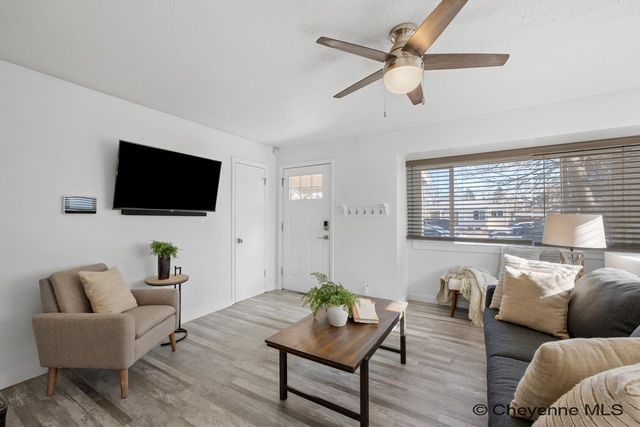 3618 DUFF AVE, Cheyenne, WY 82001