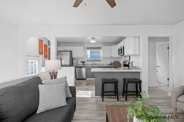 3618 DUFF AVE, Cheyenne, WY 82001