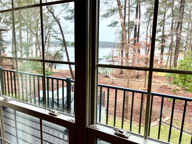 164 Magnolia Drive, Burkeville, TX 75932