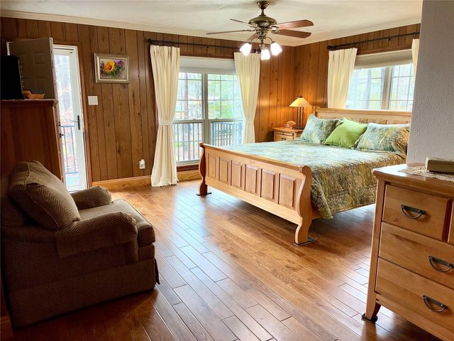 164 Magnolia Drive, Burkeville, TX 75932