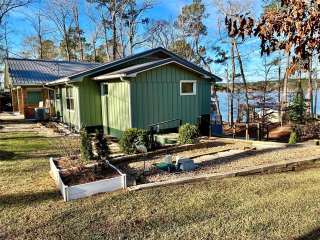 164 Magnolia Drive, Burkeville, TX 75932