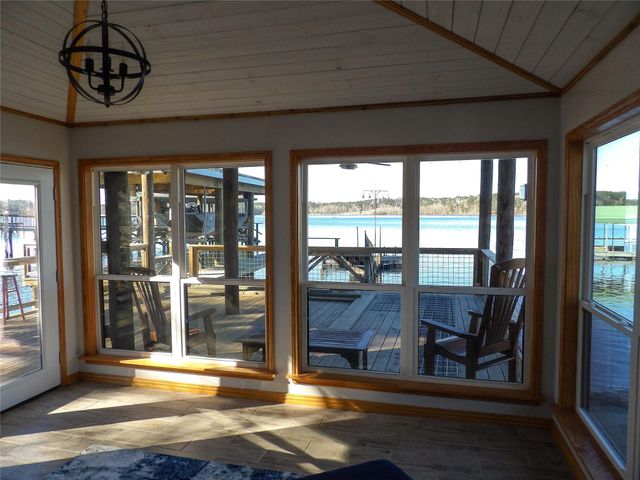 164 Magnolia Drive, Burkeville, TX 75932