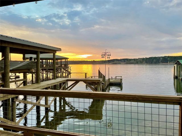 164 Magnolia Drive, Burkeville, TX 75932