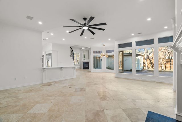 44 Wellington Oaks Circle, Denton, TX 76210