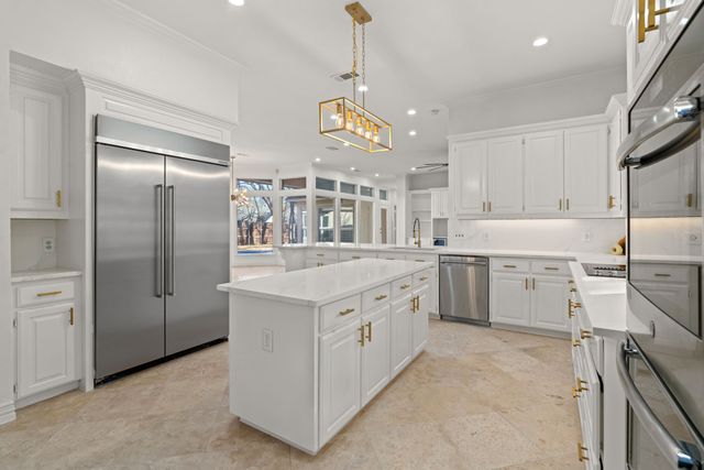 44 Wellington Oaks Circle, Denton, TX 76210