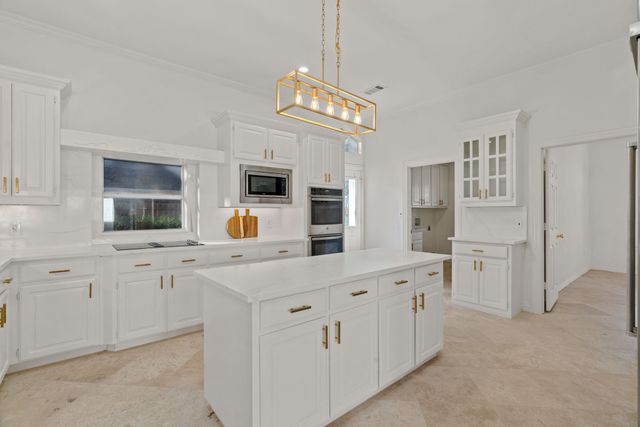 44 Wellington Oaks Circle, Denton, TX 76210