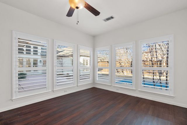 44 Wellington Oaks Circle, Denton, TX 76210