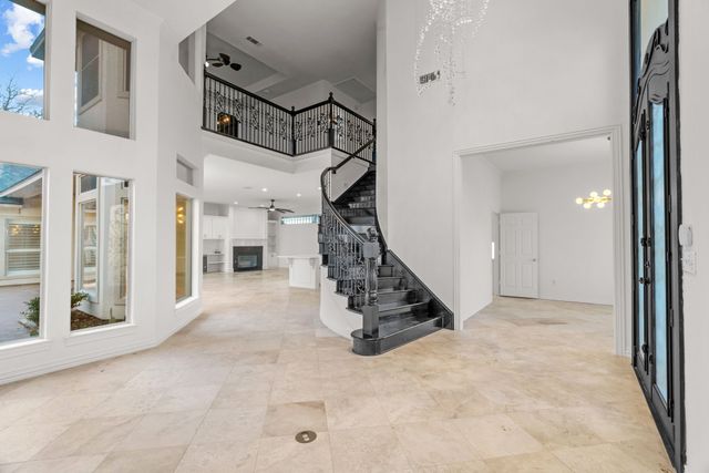 44 Wellington Oaks Circle, Denton, TX 76210