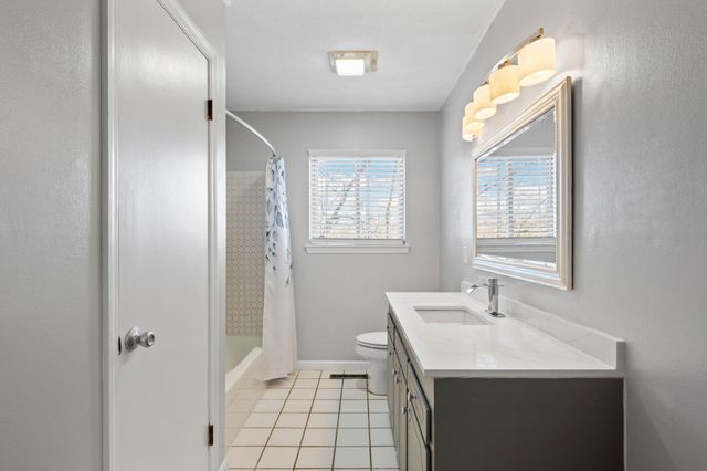 7315 Valley Lane, Hixson, TN 37343