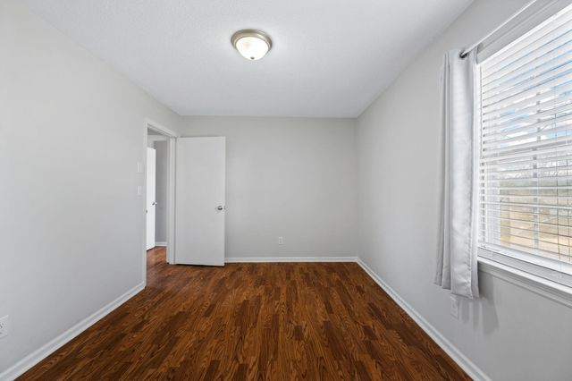 7315 Valley Lane, Hixson, TN 37343