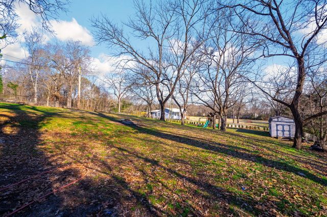 7315 Valley Lane, Hixson, TN 37343