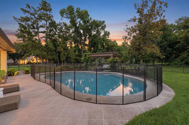 23210 Willowcreek Stables Road, Spring, TX 77389