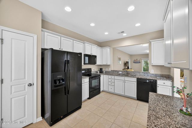 5262 Windward Way, Southport, NC 28461