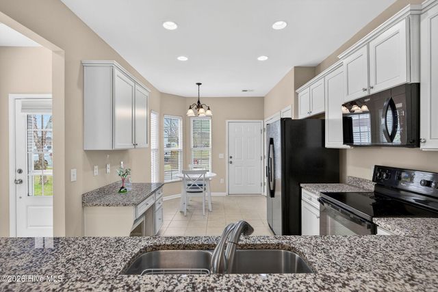 5262 Windward Way, Southport, NC 28461