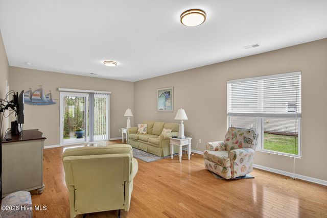 5262 Windward Way, Southport, NC 28461