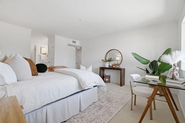 73 3rd Street 36, Los Altos, CA 94022