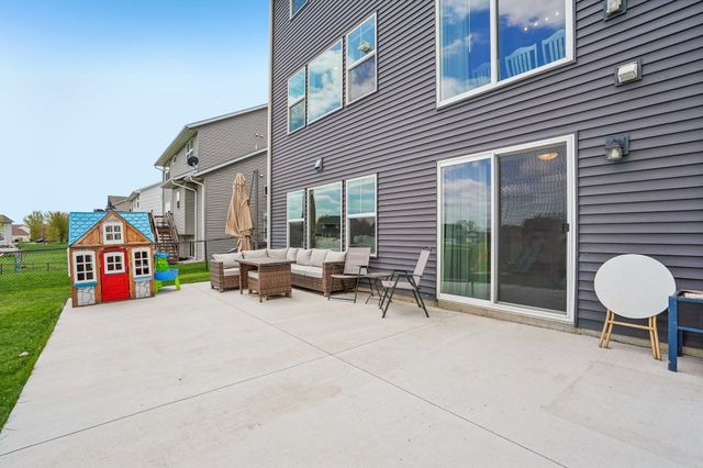 8674 Bison Avenue, Monticello, MN 55362